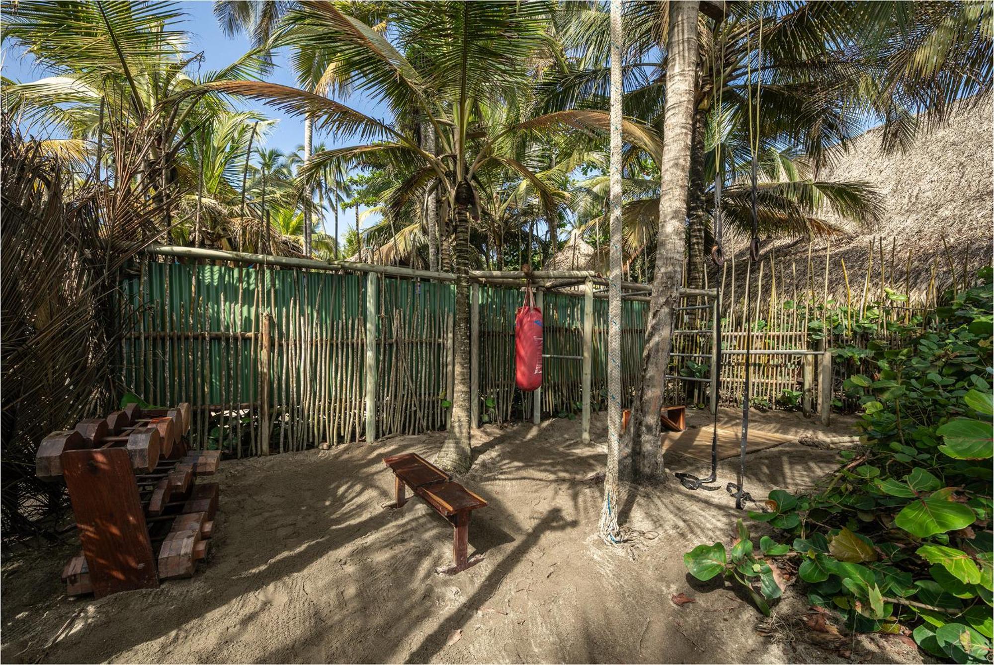 Costeno Beach — Photos 3